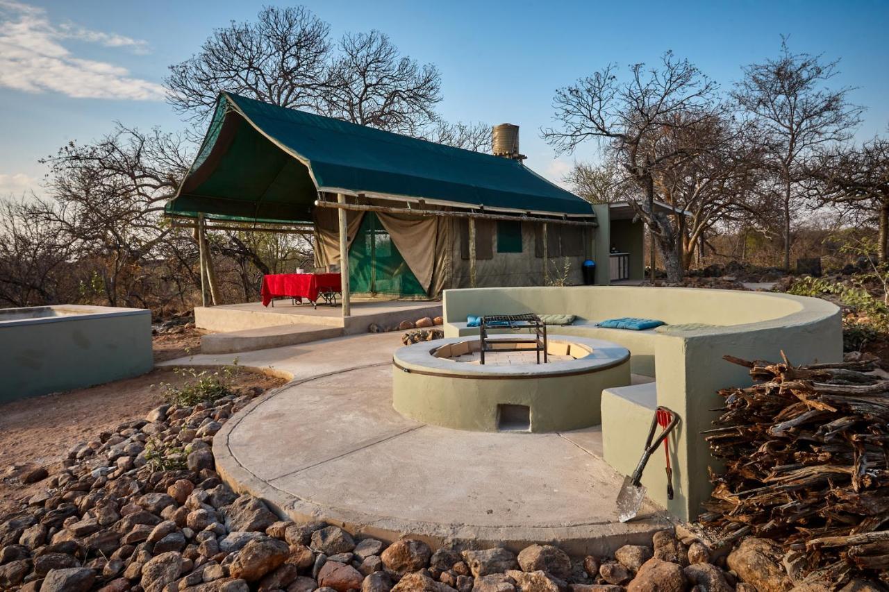 Zuricamp - Tent Zahir 楚梅布 外观 照片
